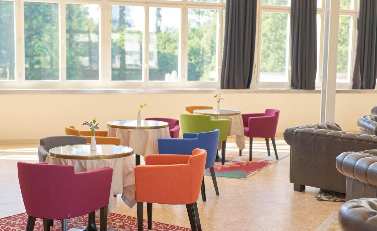 Bata Club Haus Hotel Mohlin Bagian luar foto