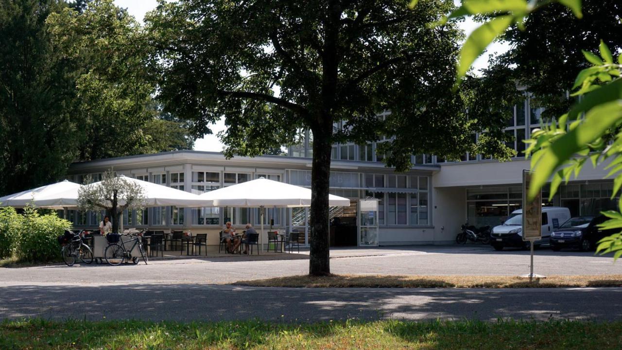 Bata Club Haus Hotel Mohlin Bagian luar foto