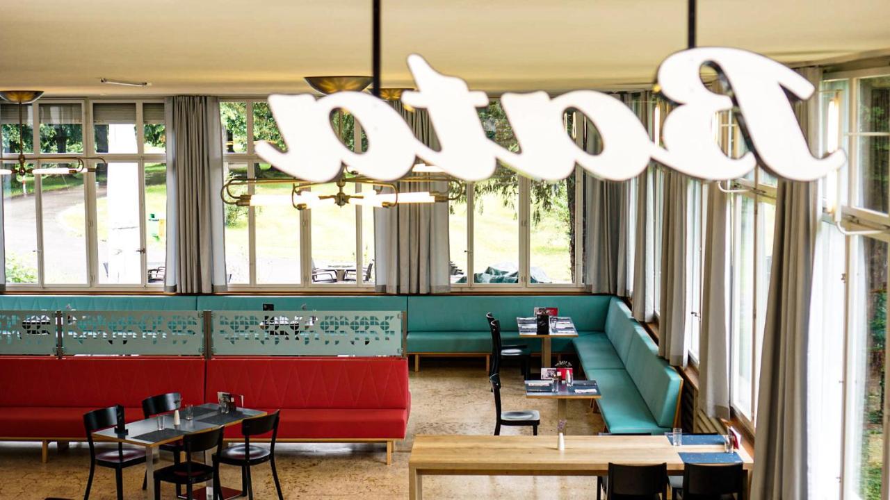 Bata Club Haus Hotel Mohlin Bagian luar foto